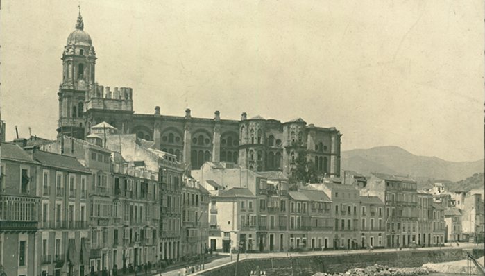 malaga-puerto